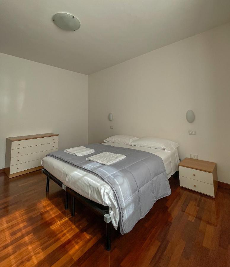 Richi Rent 01 Villa เวโรนา ภายนอก รูปภาพ