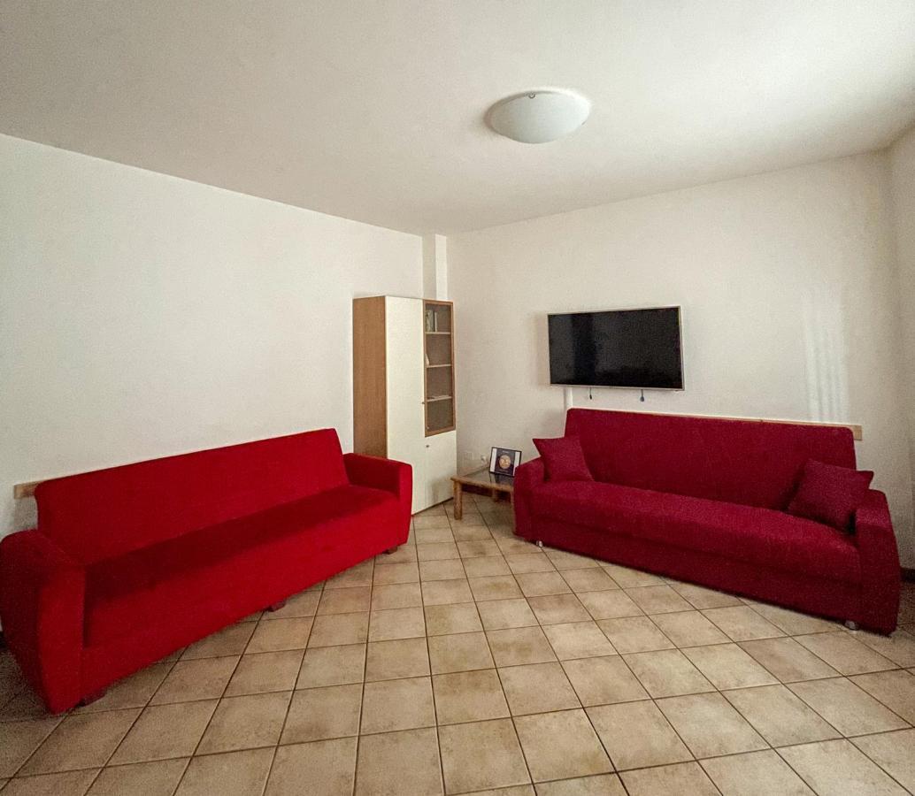 Richi Rent 01 Villa เวโรนา ภายนอก รูปภาพ